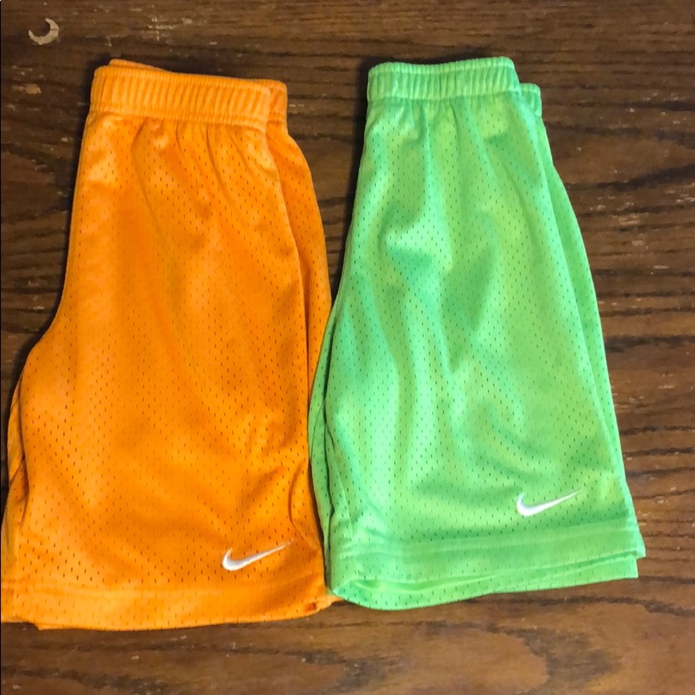Boys Nike shorts lot